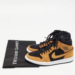 مملوكة مسبقًا Air Jordans Tricolor Nubuck Leather Air Jordan 1 Mid Wheat Sneakers Size 37.5