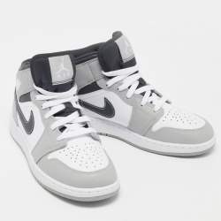 Air Jordans Grey Leather Air Jordan 1 High Top Sneakers Size 39