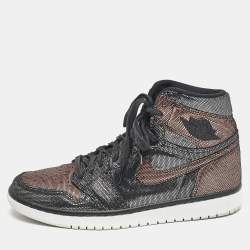 Air Jordans Metalic Suede Jordan 1 Retro High Fearless Metallic Rose Gold Sneakers Size 42