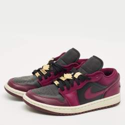 Pre Owned Air Jordans Burgundy/Black Leather Jordan 1 Low Dark Beetroot Black Sneakers Size 40.5