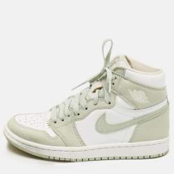 Pre Owned Air Jordans Green/White Leather Jordan 1 Retro High OG Seafoam Sneakers Size 37.5