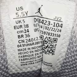 Pre Owned Air Jordan Grey/Navy Blue Leather 1 Mid Wolf Grey Midnight Navy Sneakers Size 38