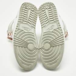 Pre Owned حذاء رياضي آير جوردانز جلد جوردان 1 ريترو عنق مرتفع أبيض/موف مقاس 39