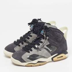 مملوكة مسبقًا Air Jordans Jordan 6 Retro Tech Chrome Size 37.5 Grey Suede and PVC High Top Sneakers