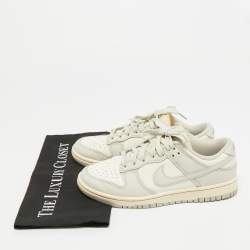 Pre Owned Air Jordans Jordan 1 Size 38.5 White/Grey Leather Nike Dunk Low Nike Dunk Low Light Bone Lace Up Sneakers