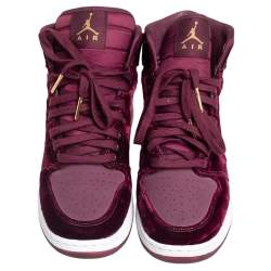 Pre Owned Air Jordans 1 Retro Night Maroon Velvet Heiress Sneakers (GS) Size 38