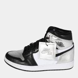 Pre Owned Air Jordan 1 Retro High OG 'Silver Toe' Sneaker US 8 EU 39