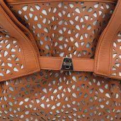 مملوكة مسبقًا Akris Tan Allega Leather Laser Cut Shoulder Bag