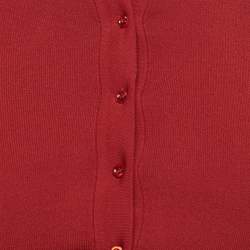 Pre Owned كارديفان ألايا برغندي محبوك بتمدد قصير مقاس متوسط - ميديم