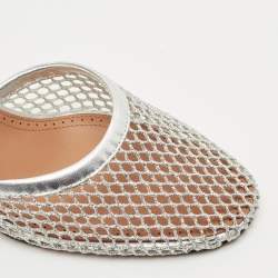 مملوكة مسبقًا صندل علایا شبكة سوداء وجلد لامع بشبكة فتحات بحزام للكاحل مقاس 36