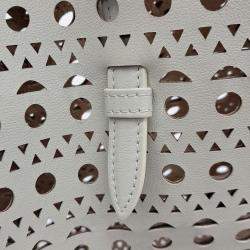 Pre Owned Alaia Beige Leather Laser Cut Mina Bag 44