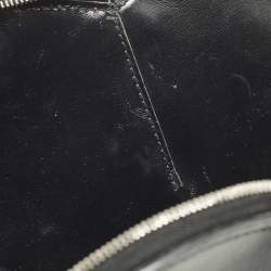 Pre Owned Alaia Le Coeur Black Leather Shoulder Bag