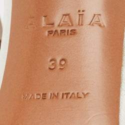 Pre Owned Alaia Silver Leather Bombe Strappy Sandals Size 39