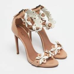 Pre Owned Alaia Beige/White Leather Flower Ankle Strap Sandals Size 39.5