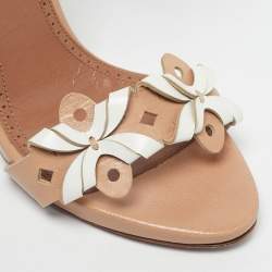 Pre Owned Alaia Beige/White Leather Flower Ankle Strap Sandals Size 39.5