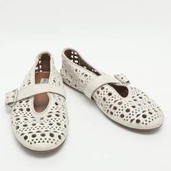 Pre Owned Alaia Vienne Size 38 White Leather Ballet Flats