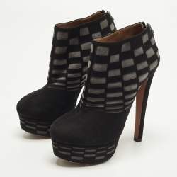 Pre Owned حذاء بوت للكاحل علايا سويدي بلون أسود/فضي بنمط الليزر مقاس 40 مع نعل سميك