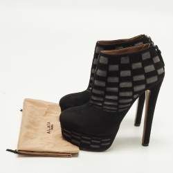 Pre Owned حذاء بوت للكاحل علايا سويدي بلون أسود/فضي بنمط الليزر مقاس 40 مع نعل سميك