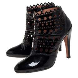 Pre Owned Alaia Black Patent Leather Cut Out Booties Size 40