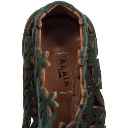 Pre Owned Alaia Green Laser Cut Suede Ankle Boots Size 39