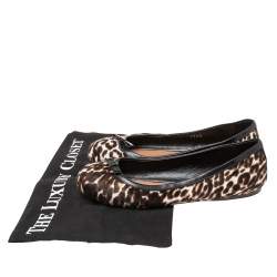 Pre Owned Alaia Beige/Black Pony Hair And Leather Ballet Flats Size 36.5