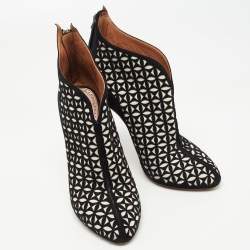 Pre Owned Alaia Black/White Suede Floral Cut Out Ankle Boots Size 37.5