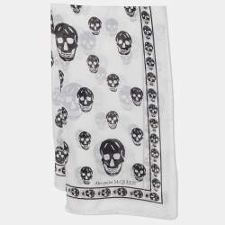 Pre Owned Alexander McQueen White Skull Print Modal Scarf