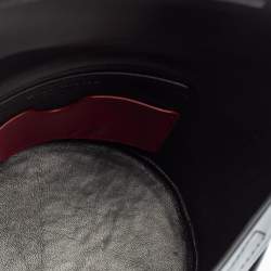 Pre Owned Alexander McQueen Black Leather The Curve Bag