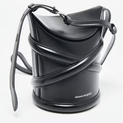Pre Owned Alexander McQueen Black Leather Small The Curve Crossbody Bag