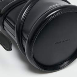 Pre Owned Alexander McQueen Black Leather Small The Curve Crossbody Bag