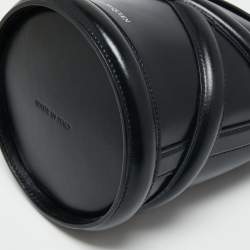 Pre Owned Alexander McQueen Black Leather Small The Curve Crossbody Bag