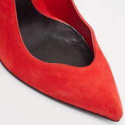 Alexander McQueen Red Suede Pointed Toe Pumps Size 39