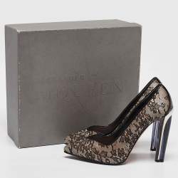 Alexander McQueen Beige/Black Mesh and Satin Pointed Toe Pumps Size 38.5