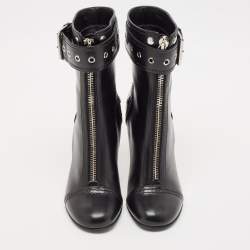 Alexander McQueen Black Leather Studded Biker Ankle Boots Size 40