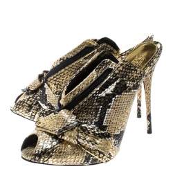 Pre Owned Alexander McQueen Metallic Gold Python Embossed Leather Bow Detail V Neck Peep Toe Mules Size 38.5