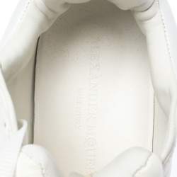 Pre Owned Alexander McQueen White/Pink Leather And Mesh Oversized Runner Low Top Sneakers Size 40