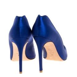 Pre Owned Alexander McQueen Electric Blue Satin Heart Pointed Toe Pumps Size 37