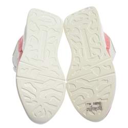 Pre Owned حذاء رياضي أليكساندرماكوين منخفض من الأعلى رانر كبير جلد أبيض/وردي مقاس 41