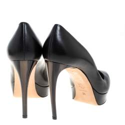 Pre Owned Alexander McQueen Black Leather Curved Heel Platform Pumps Size 38