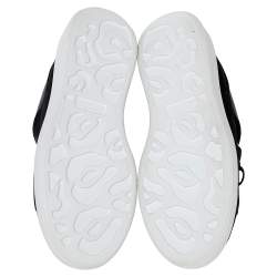 Pre Owned حذاء رياضي أليكساندر ماكوين جلد وقطيفة أسود كبير الحجم منخفض من أعلى مقاس 37.5