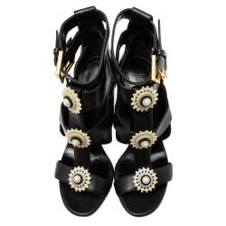 مملوكة مسبقًا صندل أليكساندر ماكوين فرنش غلوس جلد أسود نعل سميك سيور مقاس 39