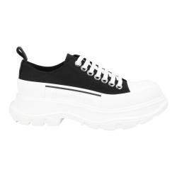 مملوكة مسبقًا Alexander McQueen Black Tread Slick Low Lace Up Sneakers EU 36
