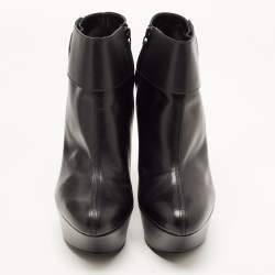 Pre Owned Alexander McQueen Black Leather Curved Heel Ankle Length Boots Size 40