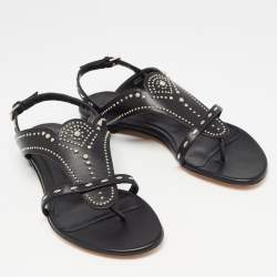Pre Owned Alexander McQueen Black Leather Studded Flat Sandals Size 38