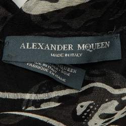 Pre Owned Alexander McQueen black Skull Printed Silk Scarf