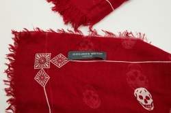 Pre Owned Alexander McQueen Red Skull printed Modal & Silk Scarf