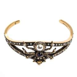 Pre Owned Alexander McQueen Crystal Faux Pearl Gold Tone Spider Open Cuff Bracelet S