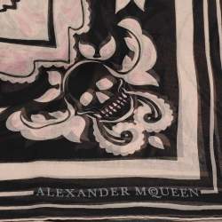 Pre Owned Alexander McQueen Black & Pink Printed Silk Square Scarf