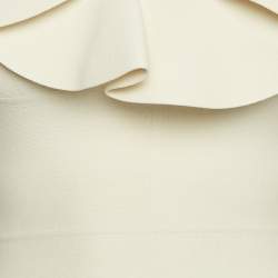 مملوكة مسبقًا Alexander McQueen Off White Stretch Knit Ruffled Crop Top XS