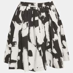 Pre Owned Alexander McQueen Black/White Abstract Print Cotton Pleated Short Skirt M